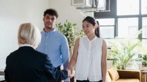 The Power of Niching Down: Why Specialized Law Firms Win Online